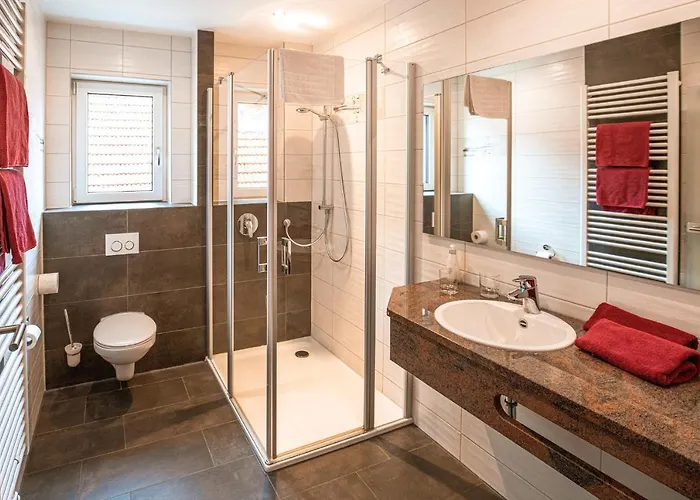 Landgastohf Thiem Hotel *