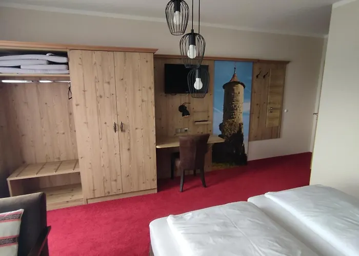 Landgastohf Thiem Hotel *